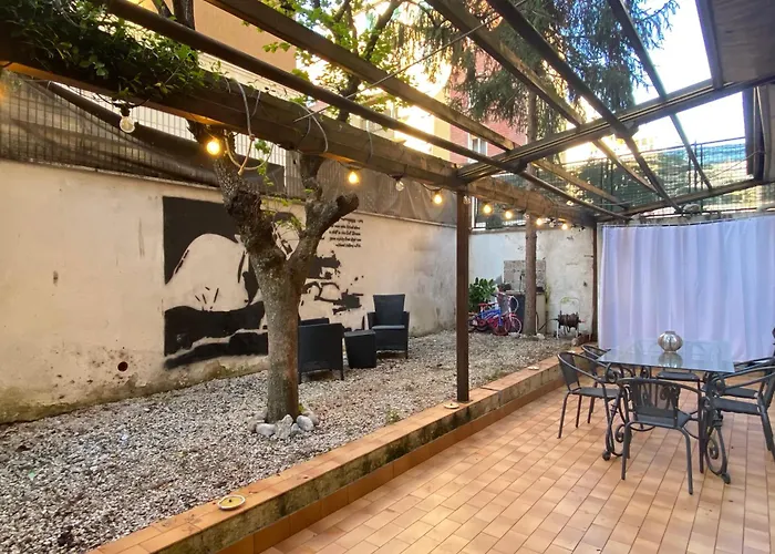 Hemingway Apartment At Vatican